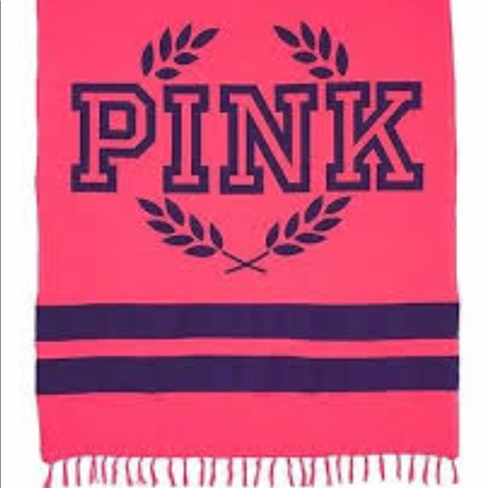 BNWT. Victoria Secret’s Beach Blanket